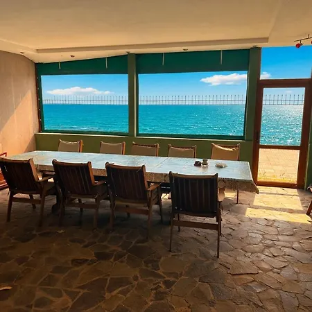 дом на берегу моря Holiday home Odesa